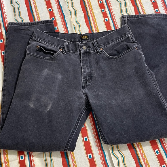 Lee | 33x32 Regular Fit Distressed Stained Work Jeans - Picture 1 of 10